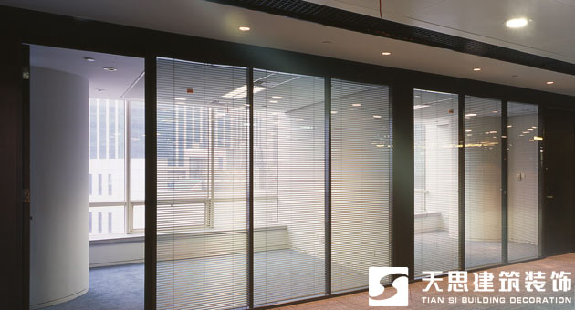 <a href=http://www.taojuke.com/ target=_blank class=infotextkey>合肥辦公室裝修</a>玻璃